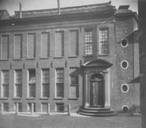 Ommelanderhuis, Schoolstraat 13