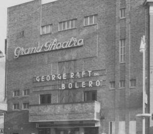 Van Vestzaktheater naar Grand Theatre