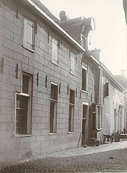 Zeep- en likeurstokerij