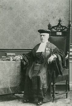 Militairen en burgerjongelingen